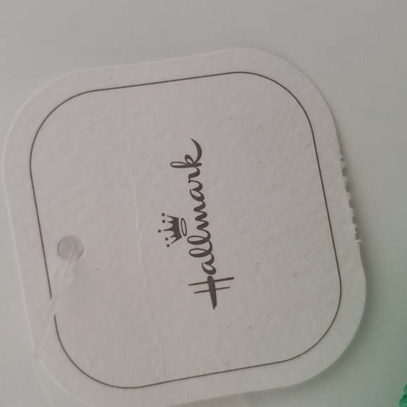 Hallmark cheetah small pouch bag - Picture 3 of 8